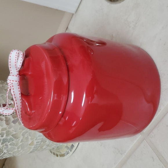 🎅 Rae Dunn MRS. CLAUS'S KITCHEN Canister 🎅 - Picture 5 of 6